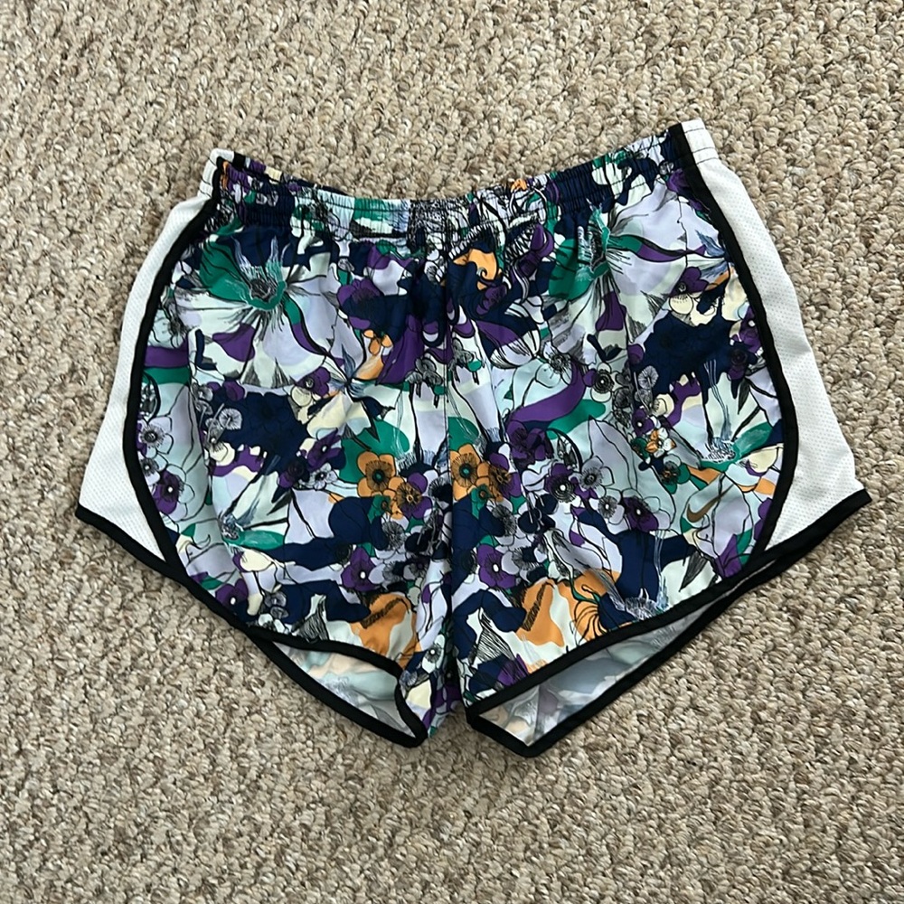 Nike Dri-fit athletic shorts girls large